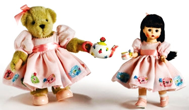 Madame Alexander's Teatime with Muffy
